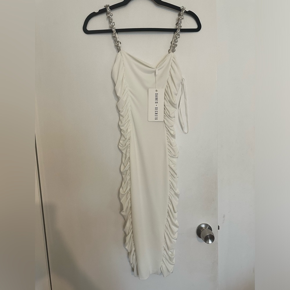 White dress size small , brand new